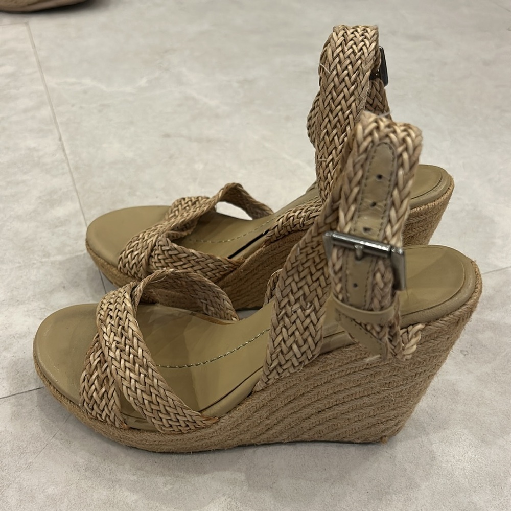Dolce Vita Tan Wedge Sandals